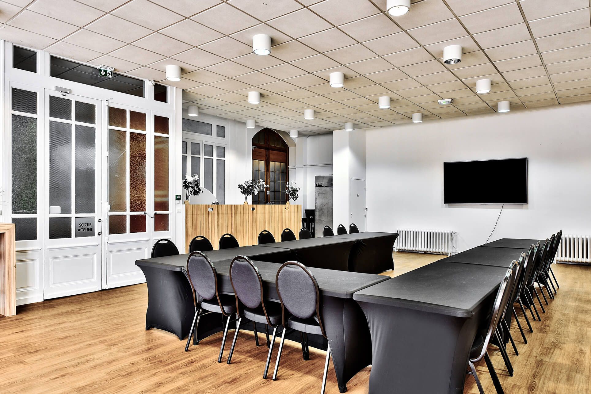 SALLE RECEPTION Location d’espaces à l’Escale Lyonnaise à Lyon pour séminaire, réunion, formation, événementiel, conférence associations et professionnel.
