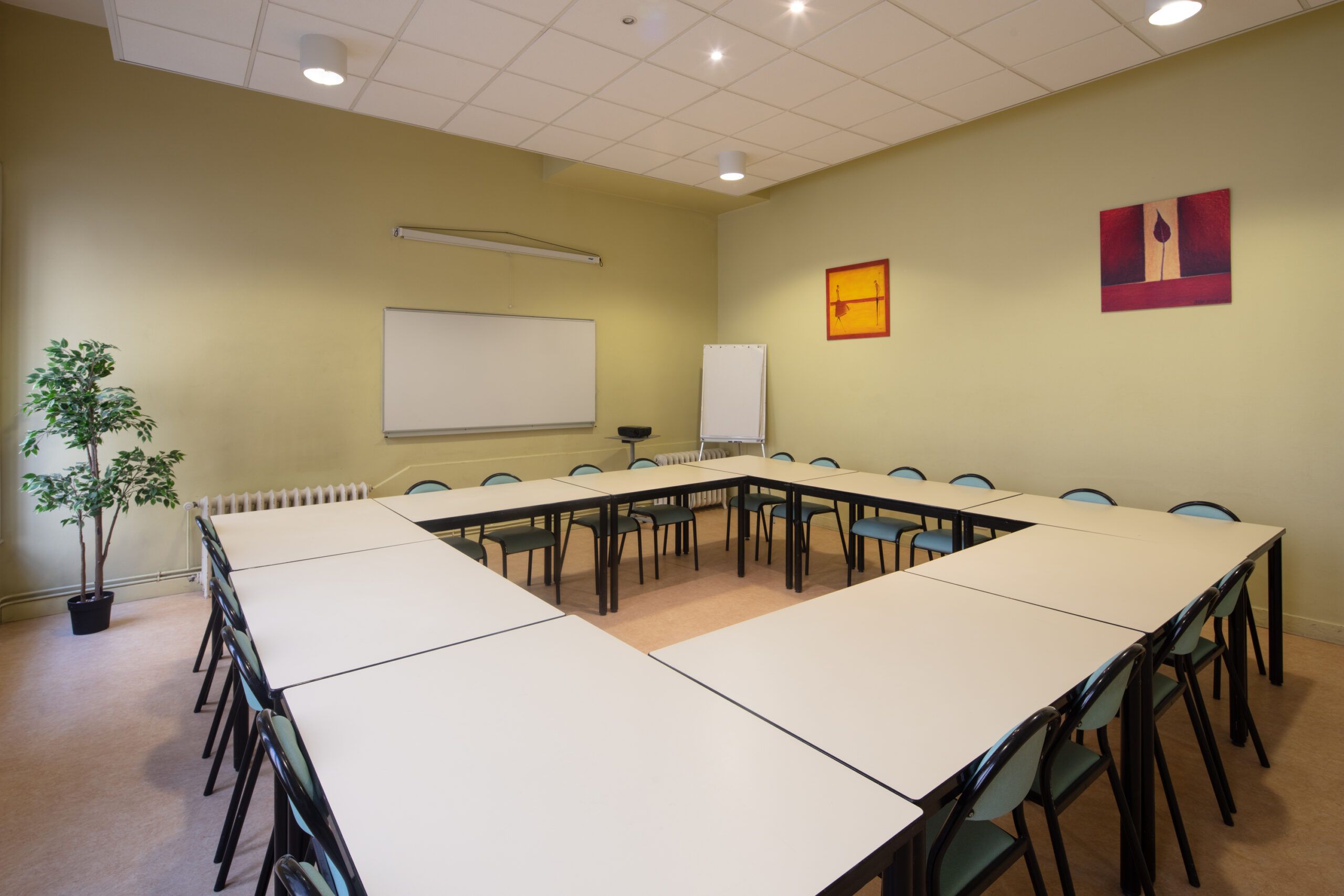 Salle 70 ilots