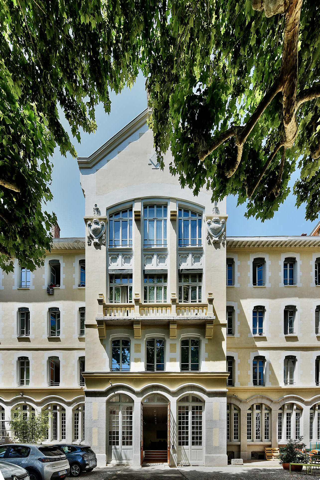 Ext&eacute;rieur Location d&rsquo;espaces &agrave; l&rsquo;Escale Lyonnaise &agrave; Lyon pour s&eacute;minaire, r&eacute;union, formation, &eacute;v&eacute;nementiel, conf&eacute;rence associations et professionnel.